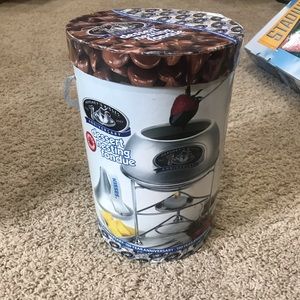 Hershey shapped fondue kit